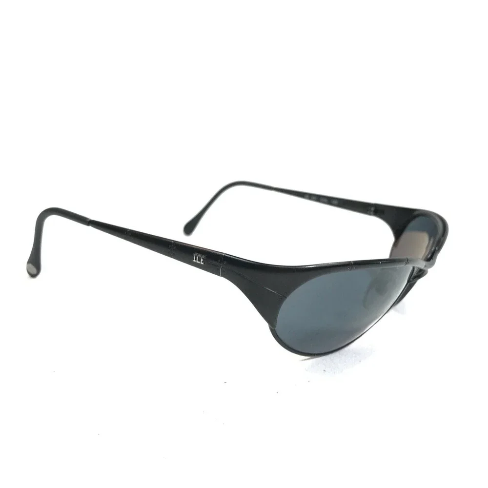 Vintage Iceberg Sunglasses IG 521 COL.125 Black Round Wrap Frames w Blue Lenses